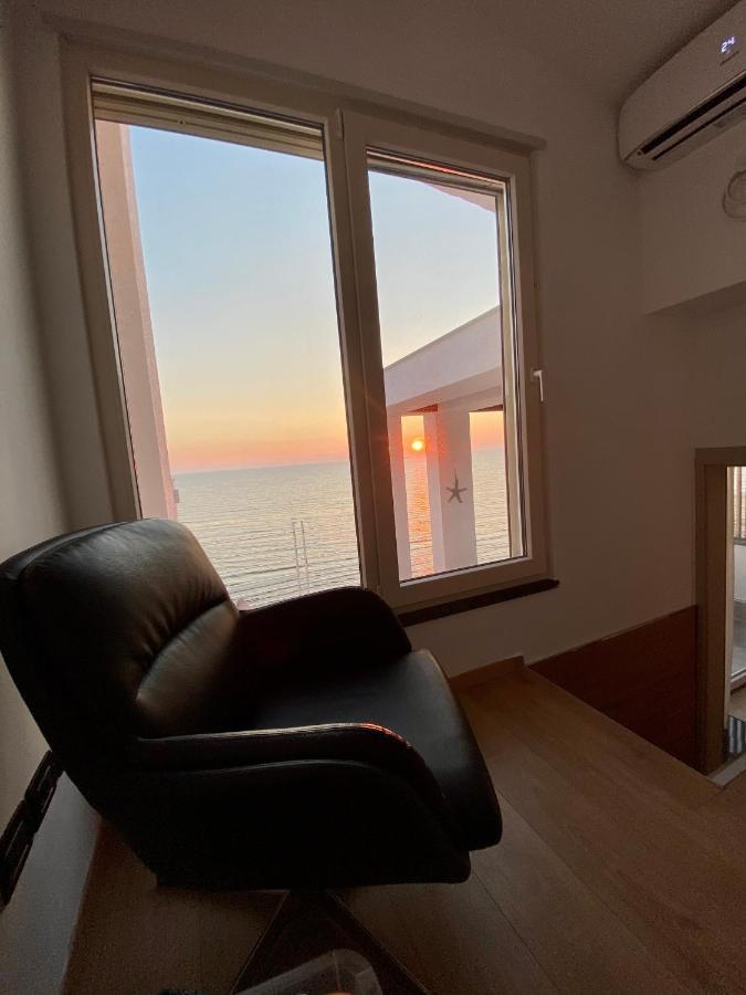Luxury Penthouse With Full Sea View Lejlighed Durrës Eksteriør billede